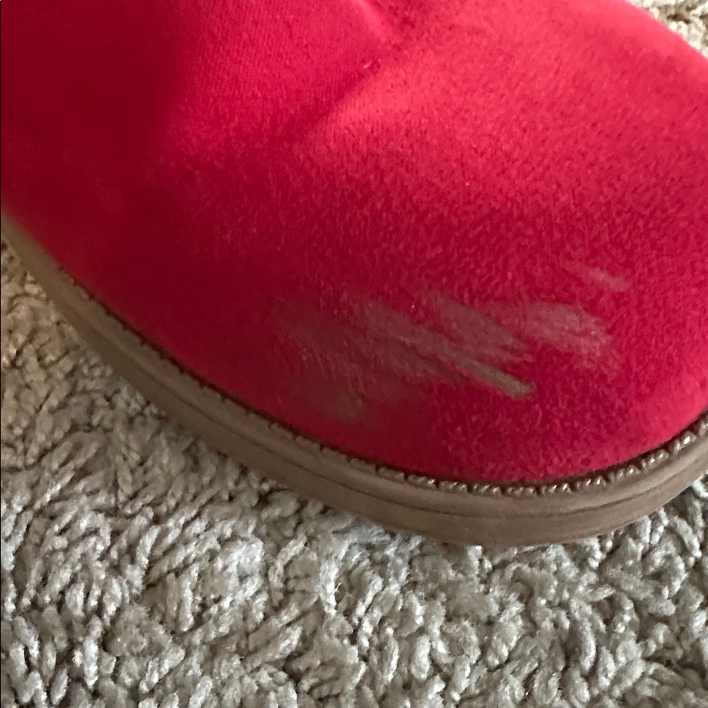 Guess Red Faux Fur Buckle Short Boots Women’s size 10 Scuffed toes - Picture 11 of 12